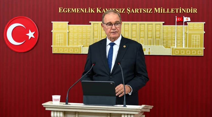 CHP Grup Başkanı&nbsp;Öztrak: “KARŞIMIZDAKİ TABLO TAM BİR KÜLLİYE YILDIZLAR KARMASI”